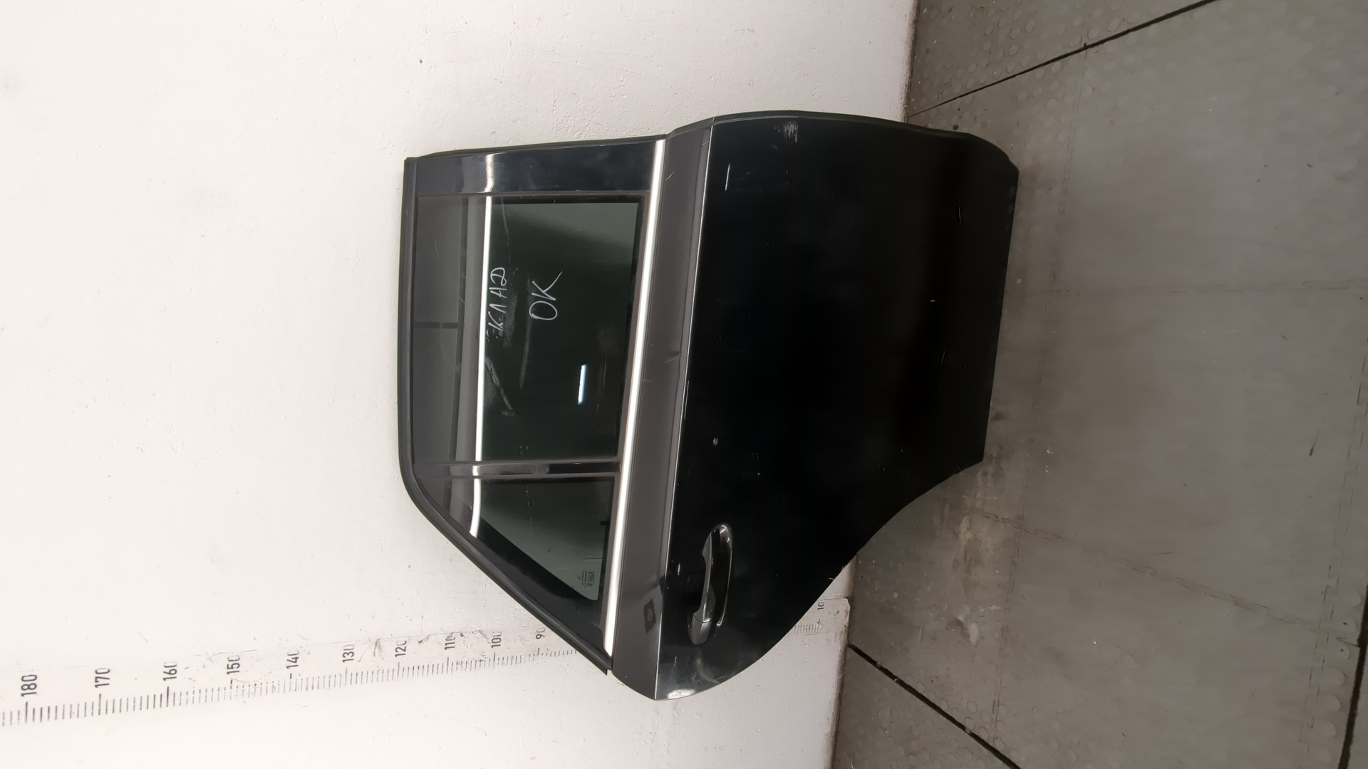 Дверь задняя правая