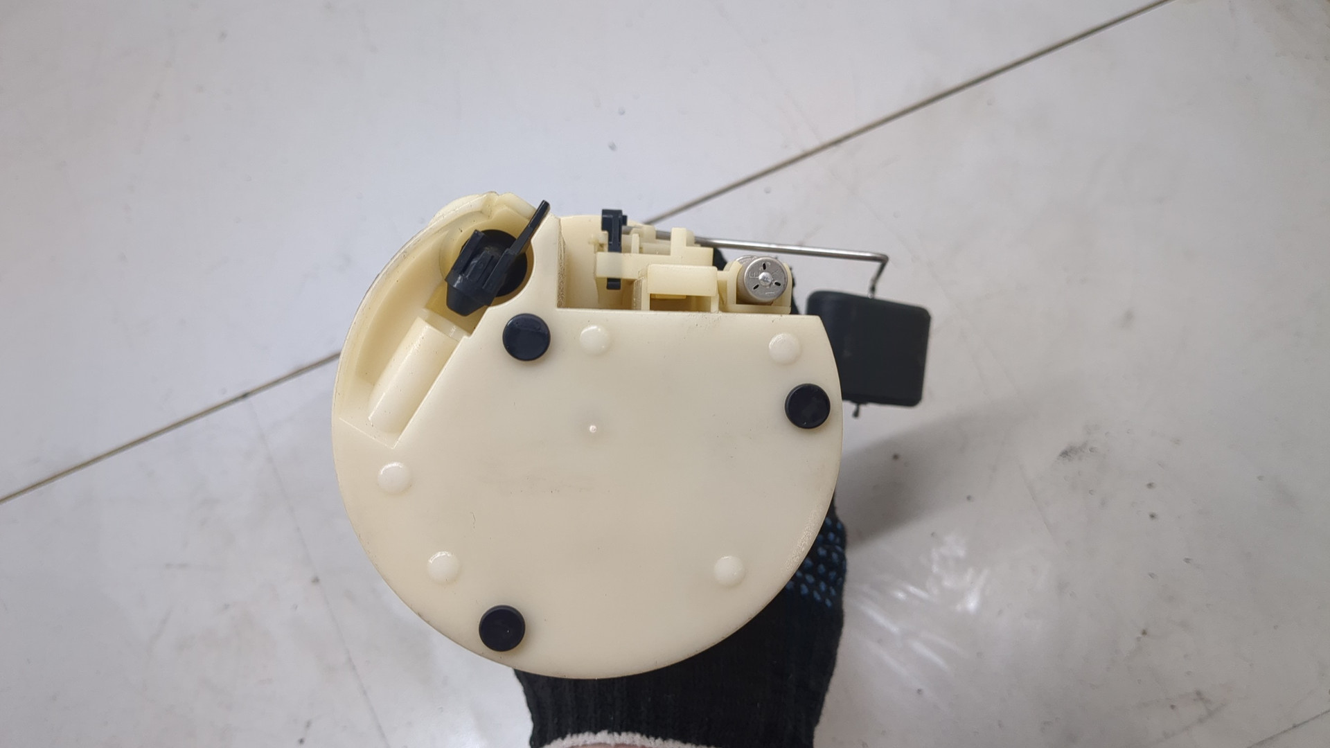 Насос топливный электрический