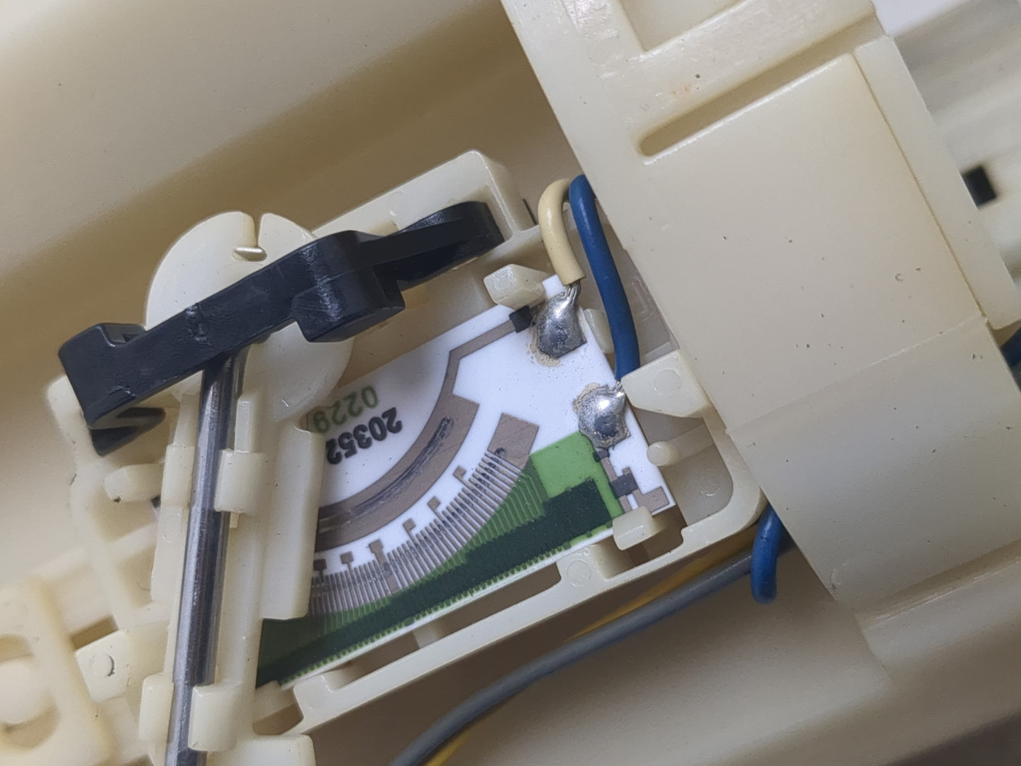 Насос топливный электрический