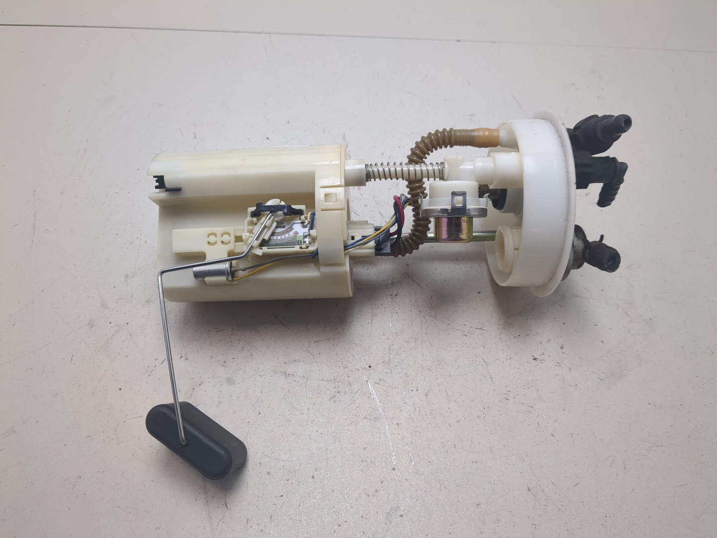 Насос топливный электрический