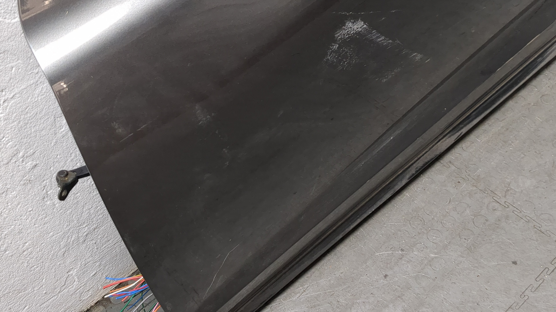 Дверь передняя левая