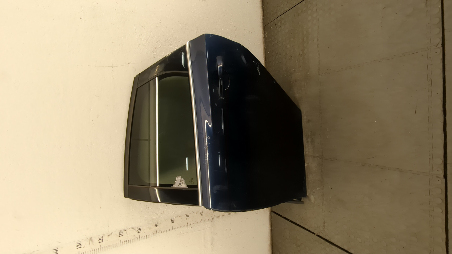 Дверь задняя левая