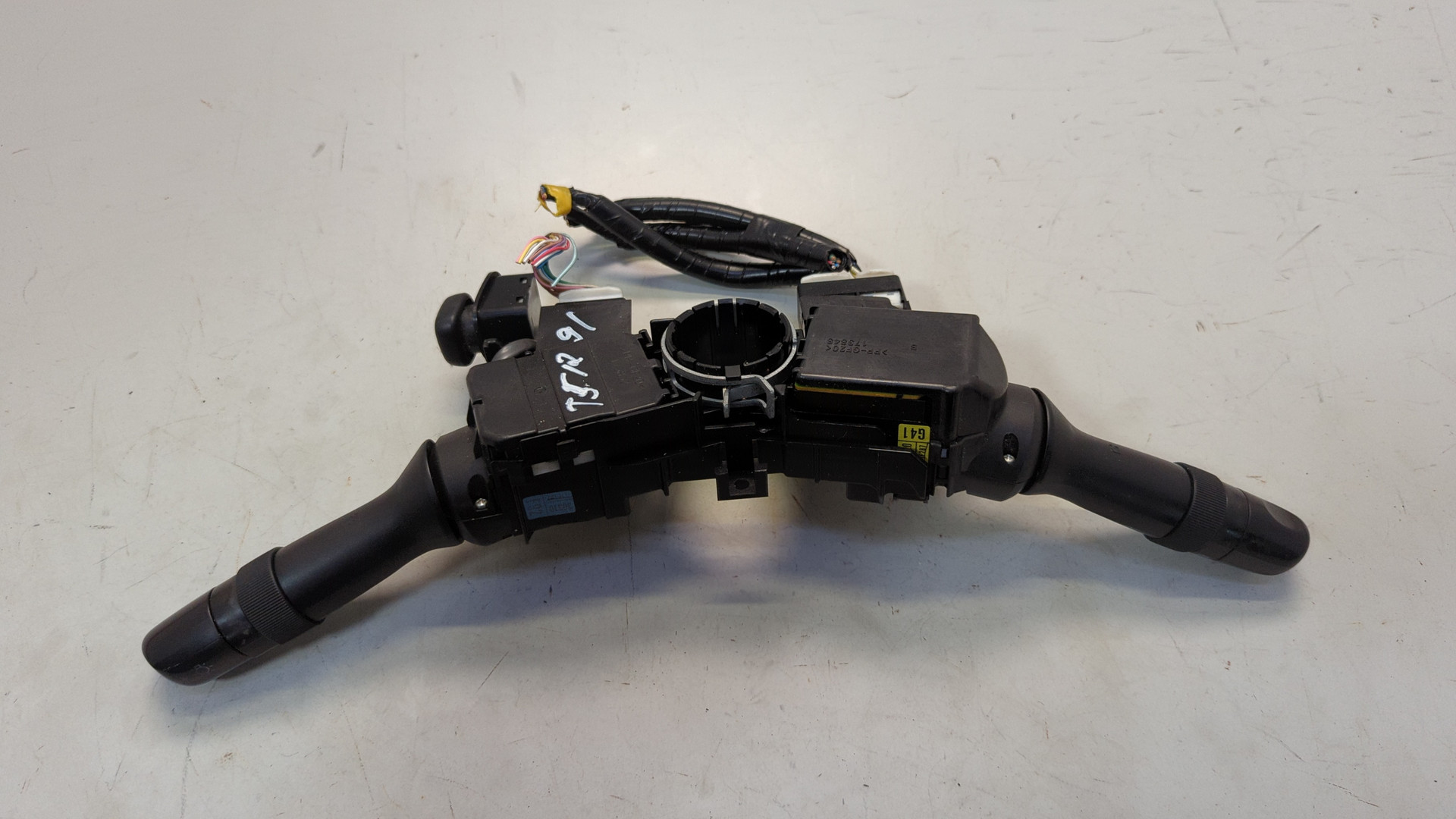 Переключатель подрулевой