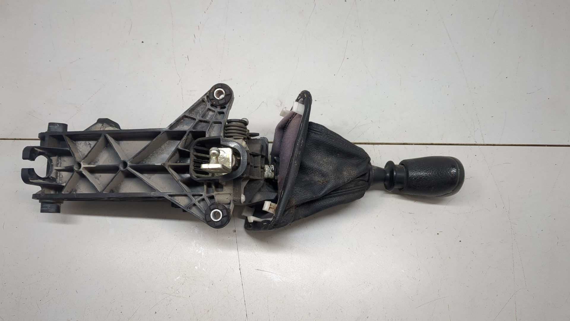 Кулиса МКПП / АКПП