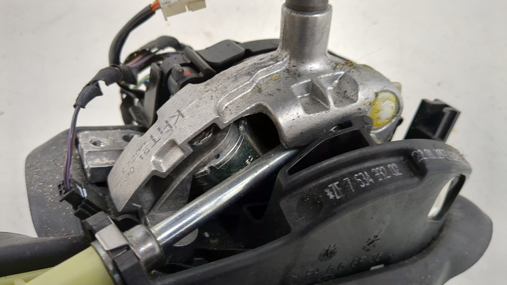 Кулиса МКПП / АКПП