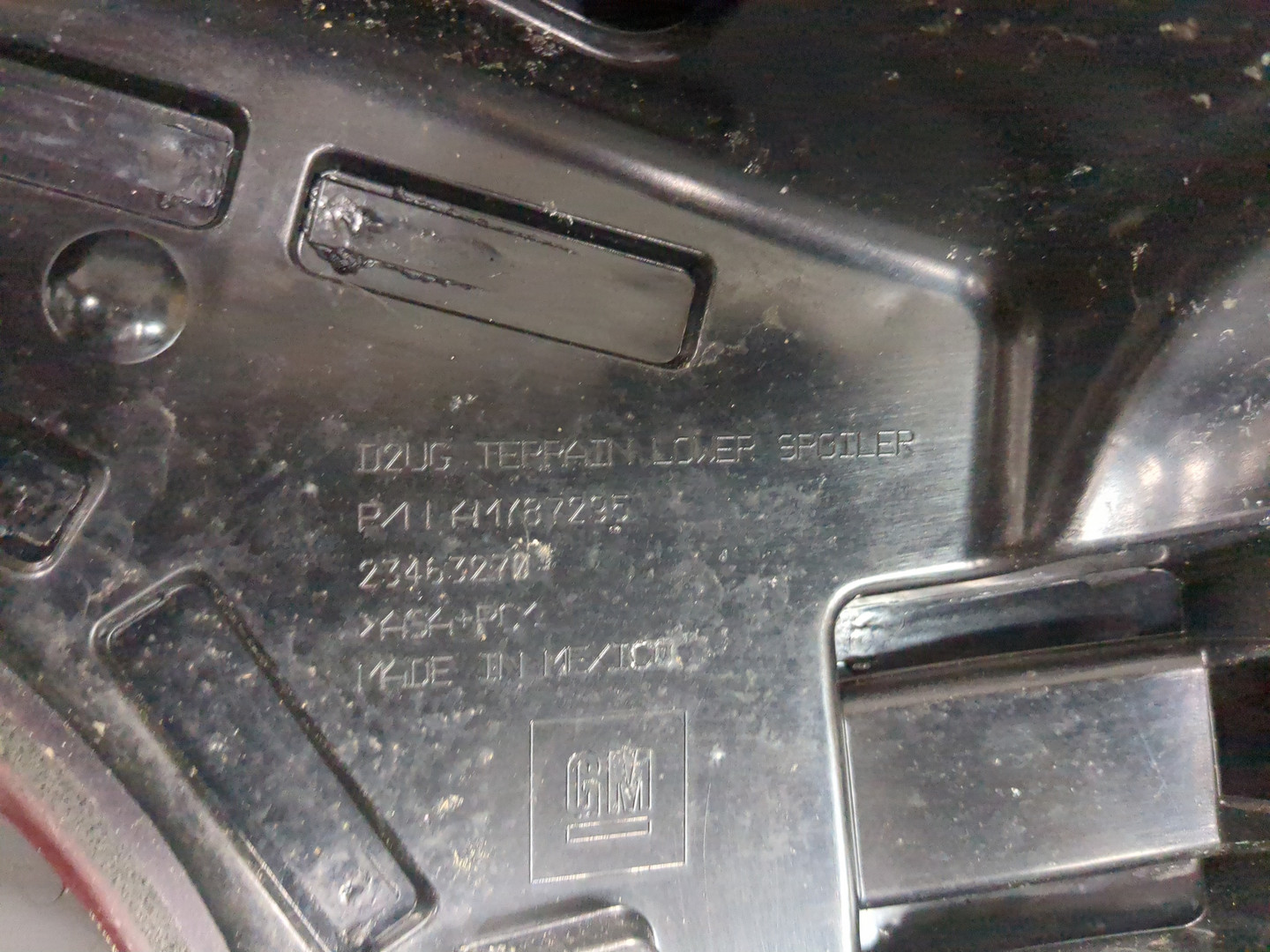 Спойлер переднего бампера