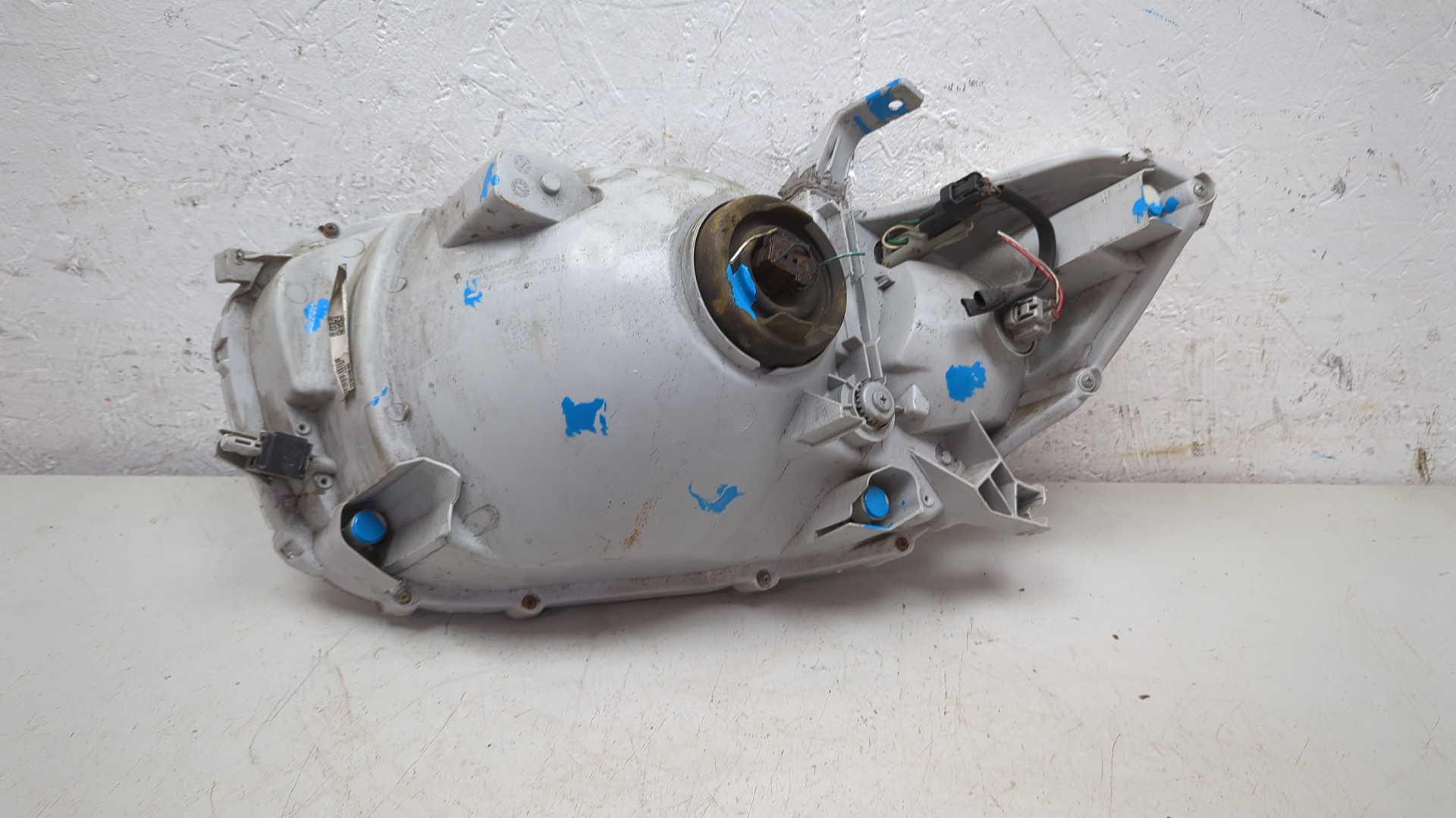 Фара правая для Highlander II XU40 2007-2013