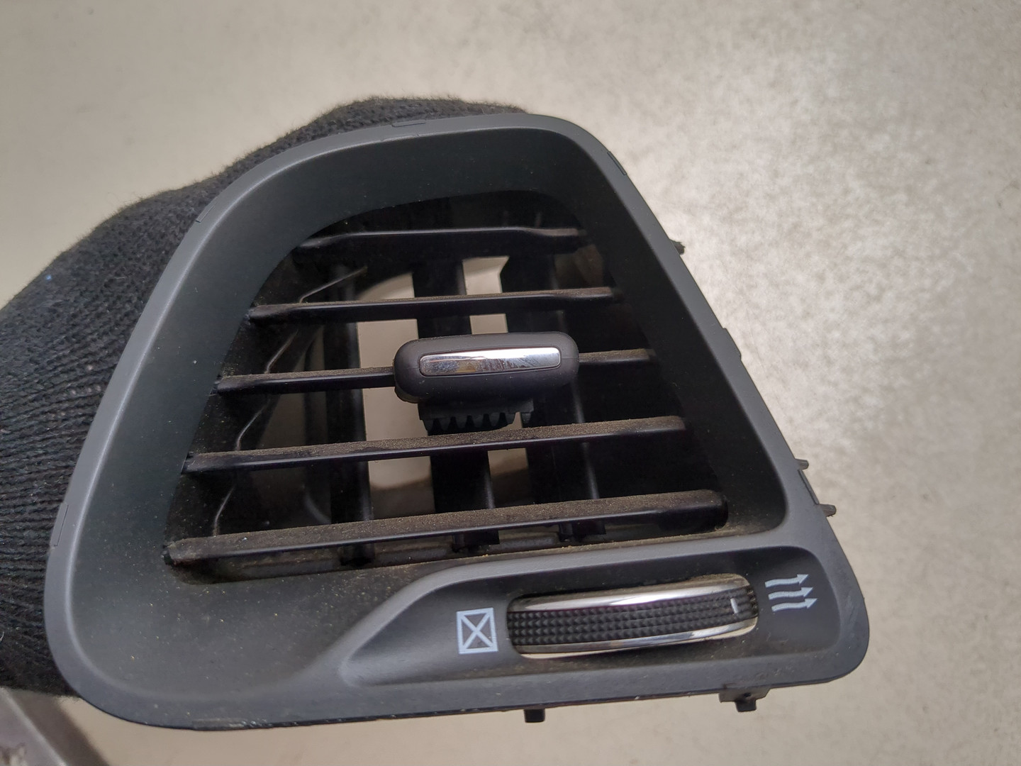 Дефлектор воздушный