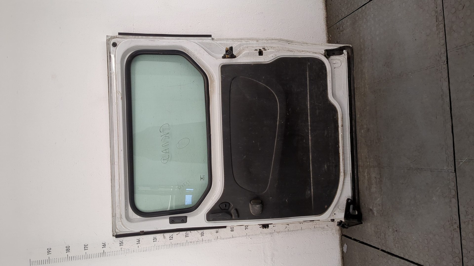 Дверь сдвижная