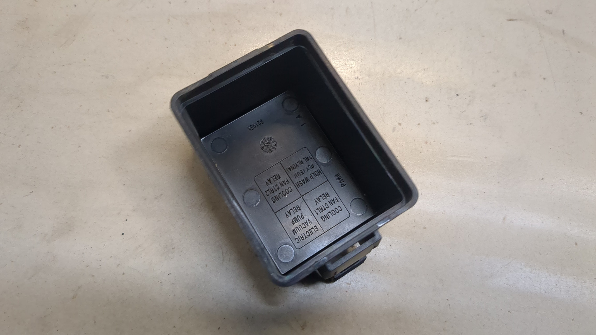 Корпус блока предохранителей