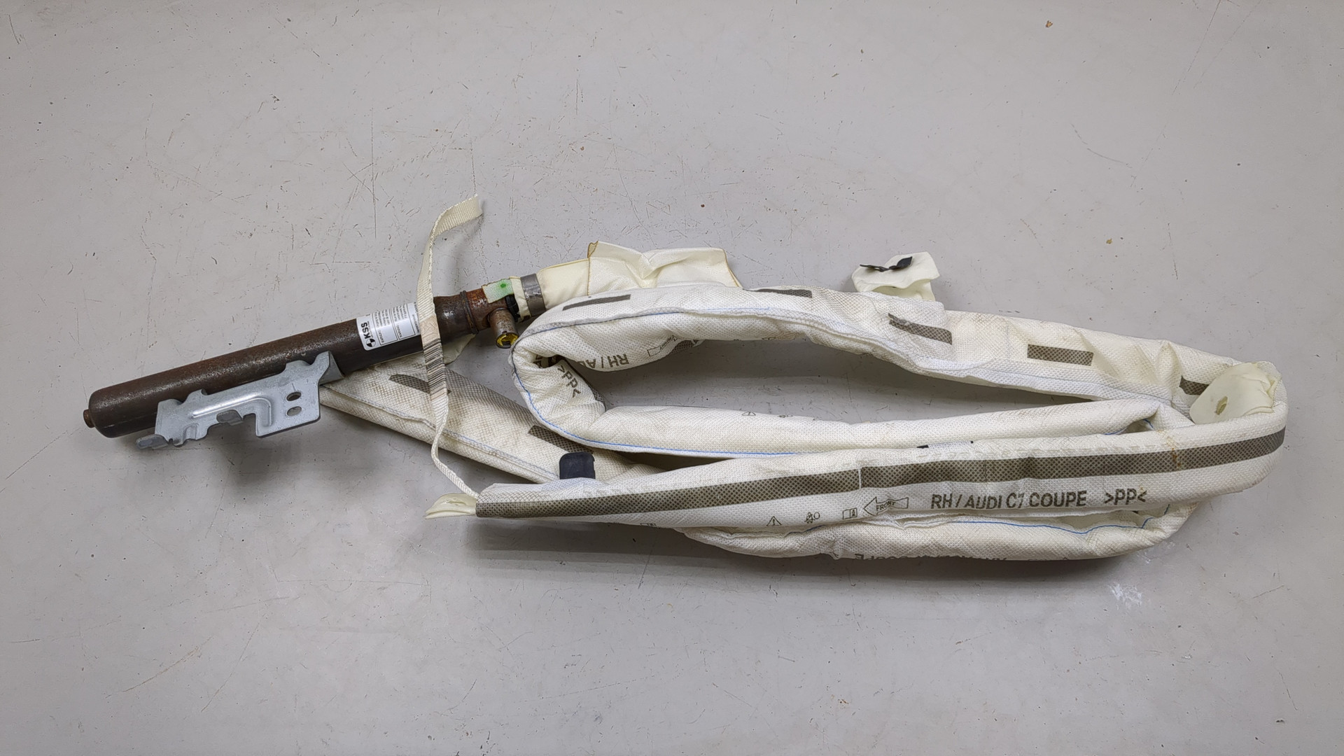 Подушка безопасности боковая (шторка)