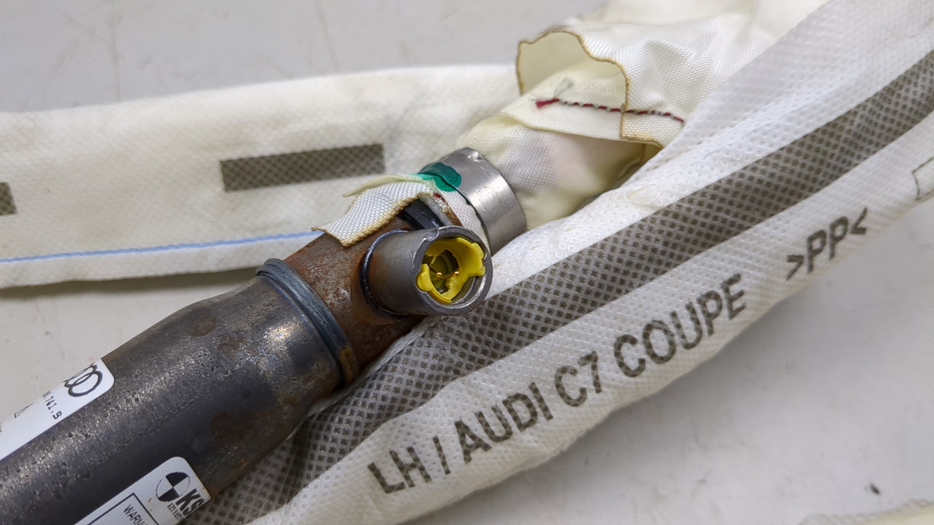 Подушка безопасности боковая (шторка)