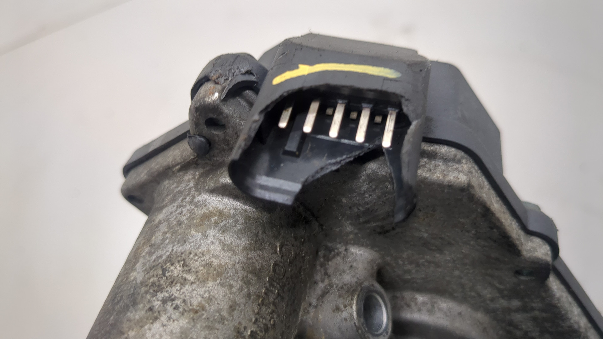 Заслонка дроссельная электрическая