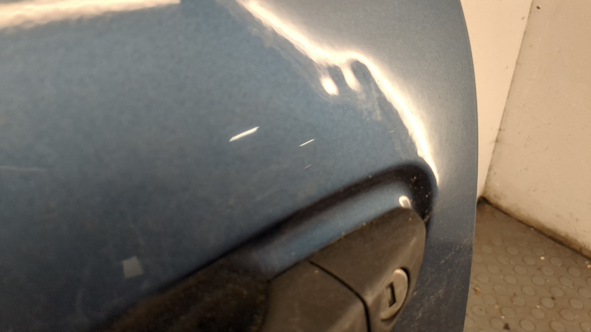 Дверь передняя левая