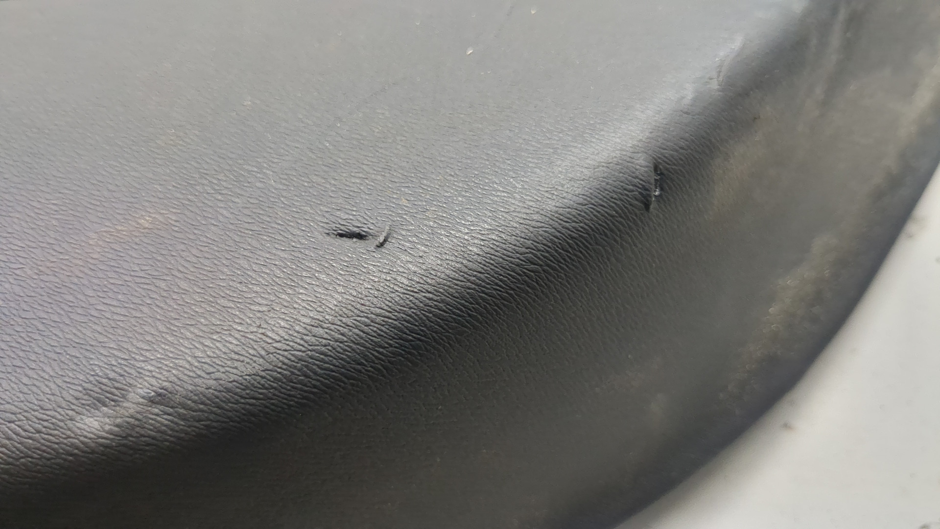 Обшивка двери задней правой