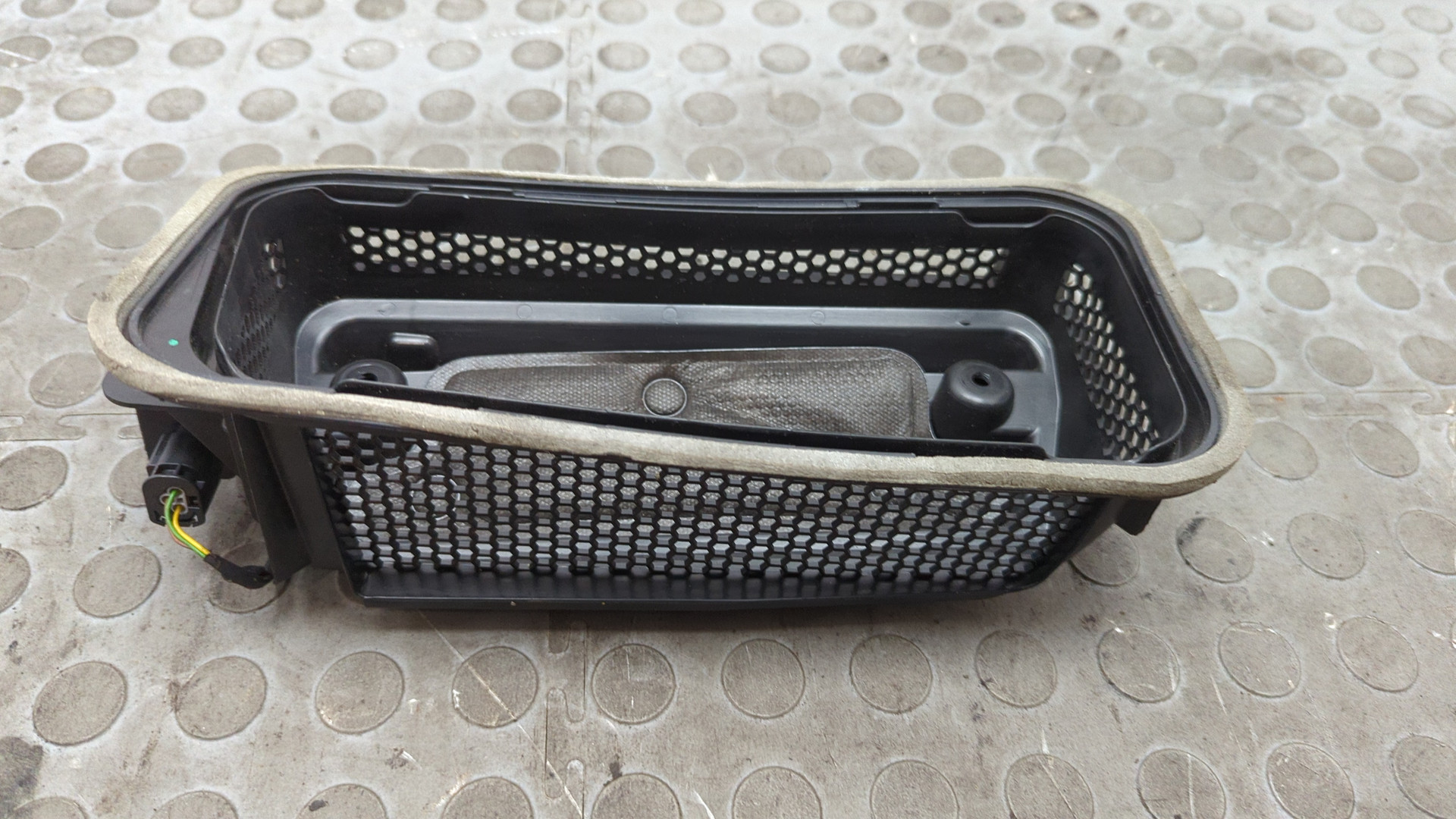 Воздухозаборник (внутри)