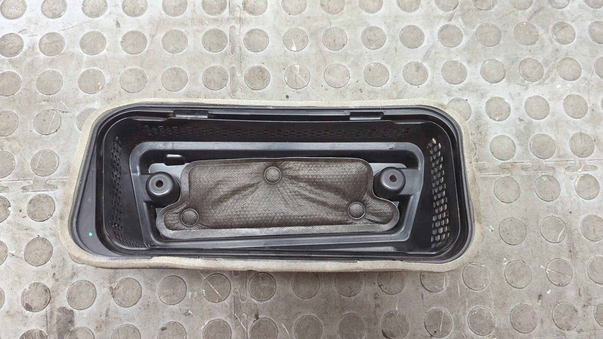 Воздухозаборник (внутри)