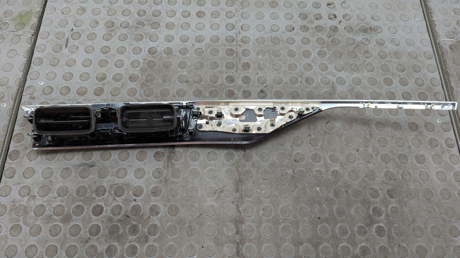 Дефлектор воздушный