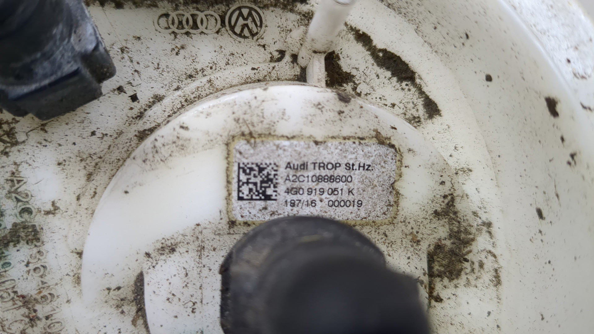 Насос топливный электрический