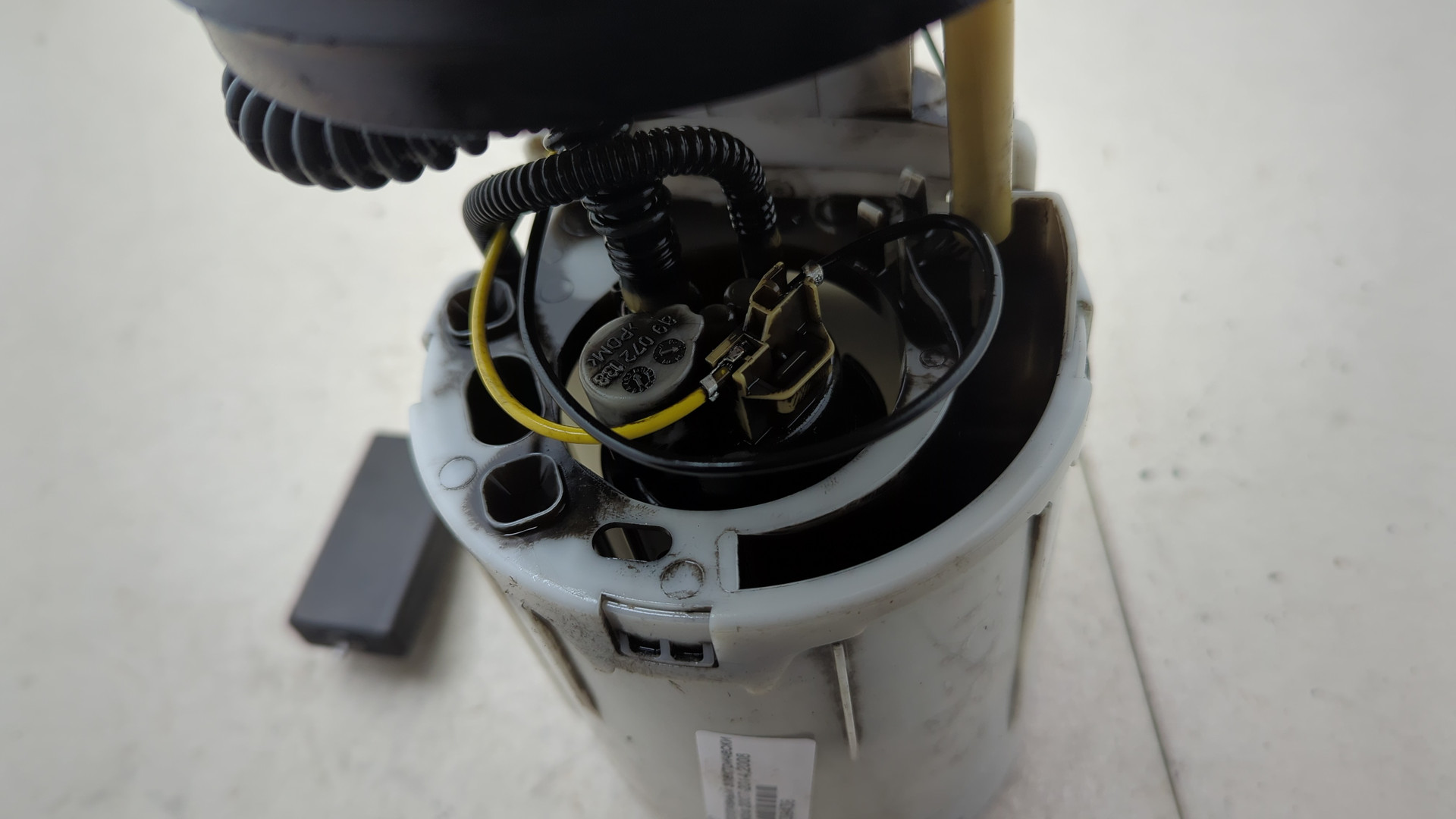 Насос топливный электрический