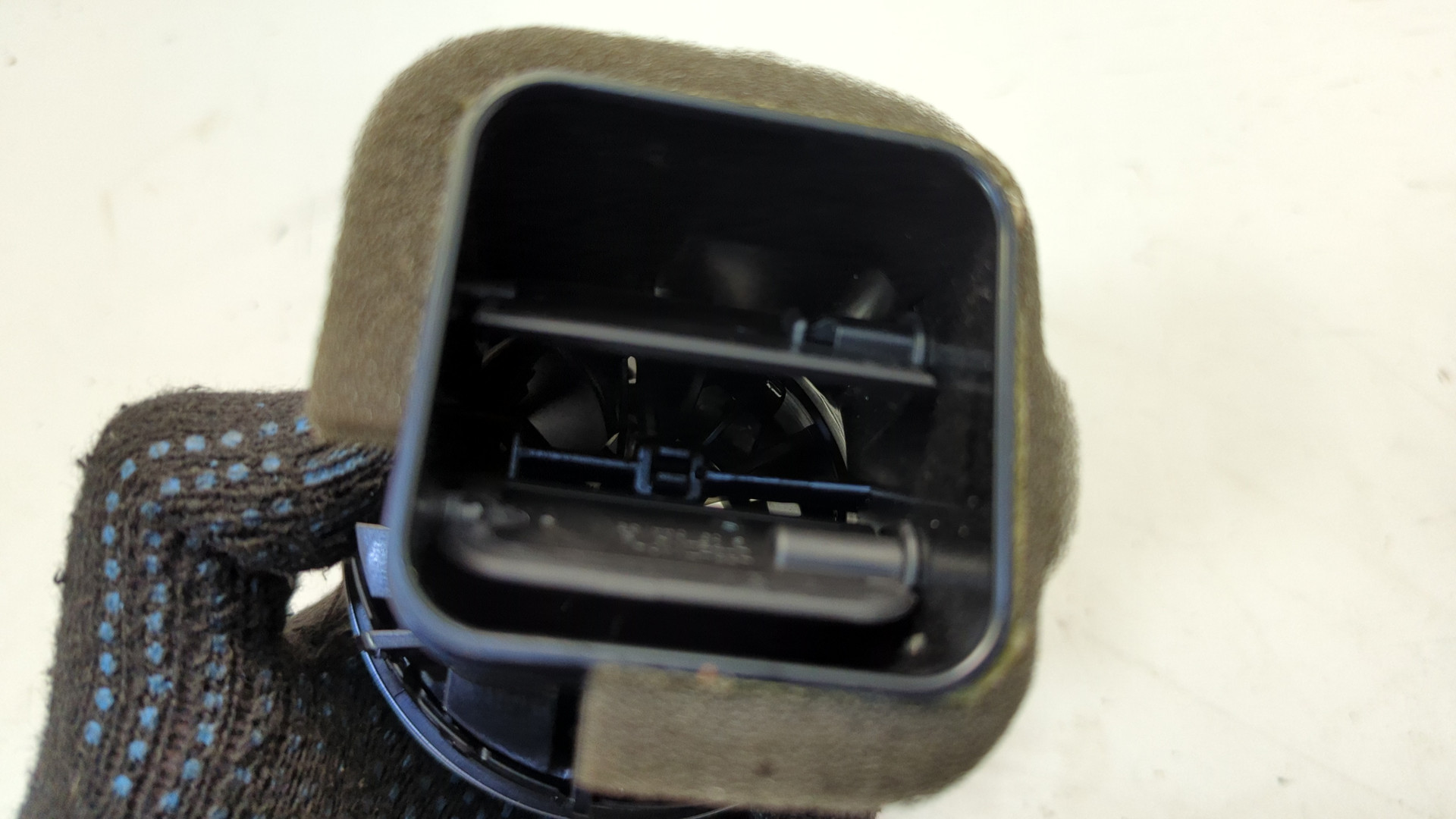 Дефлектор воздушный