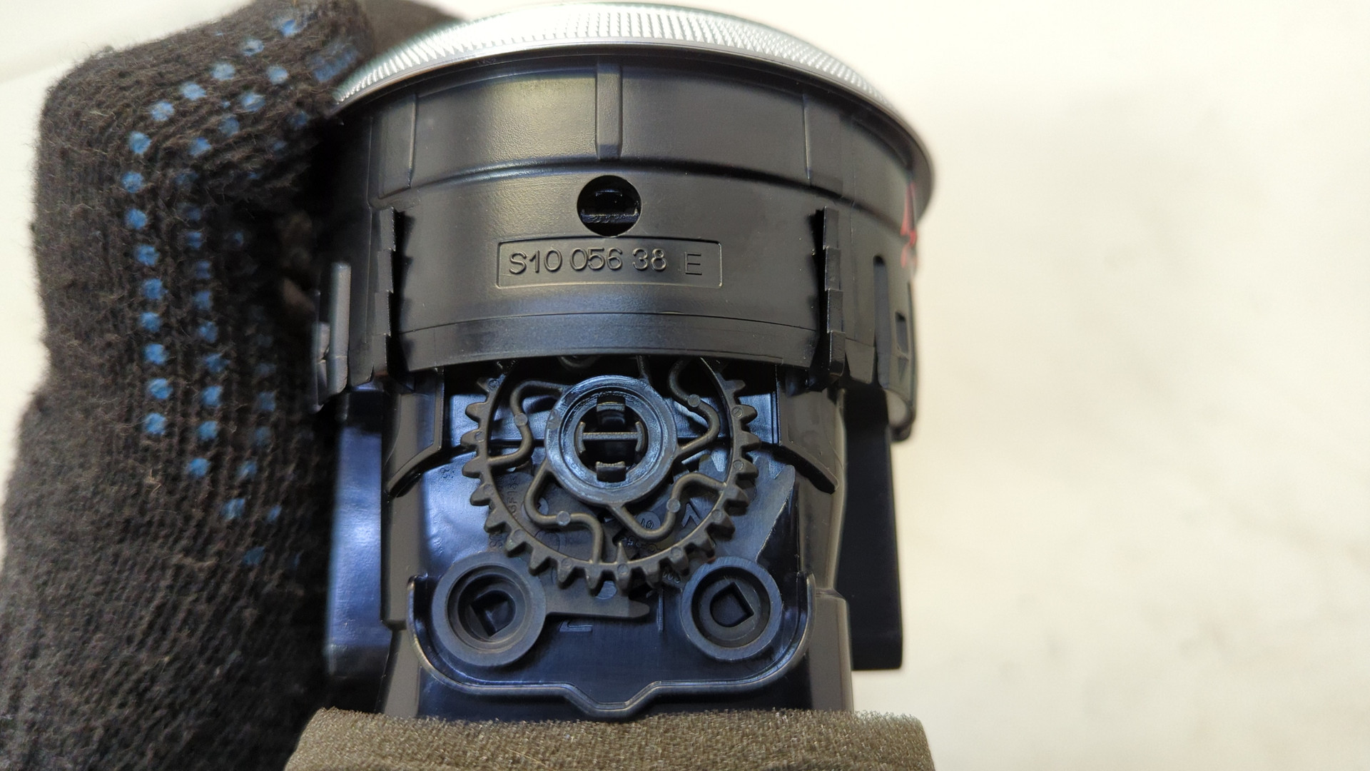 Дефлектор воздушный