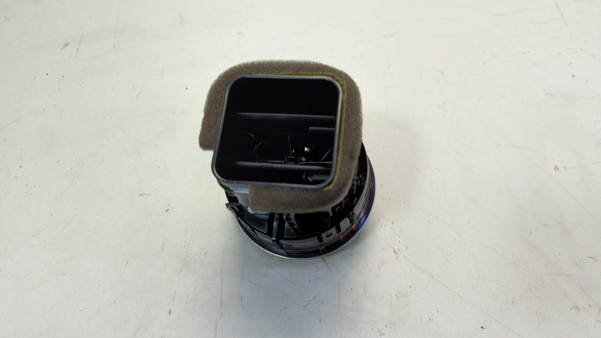 Дефлектор воздушный