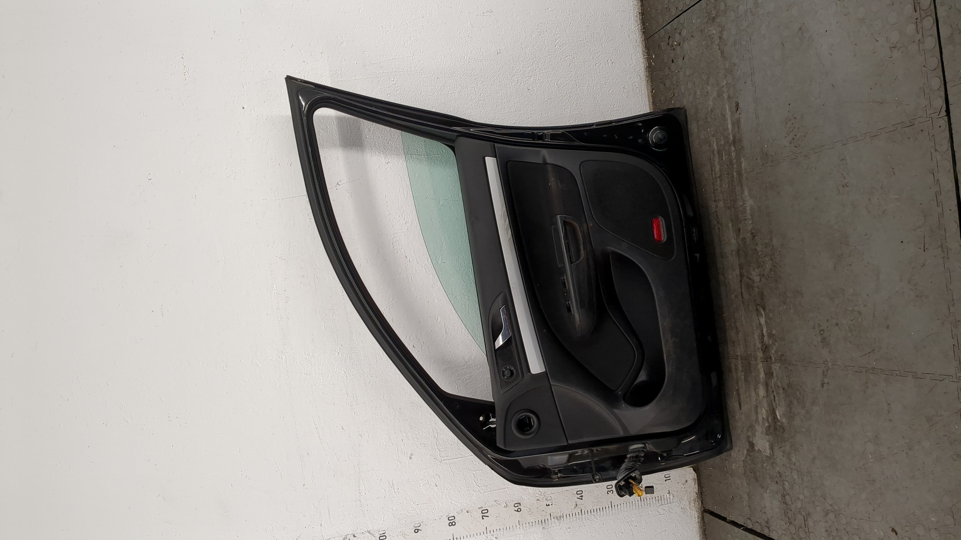 Дверь передняя правая