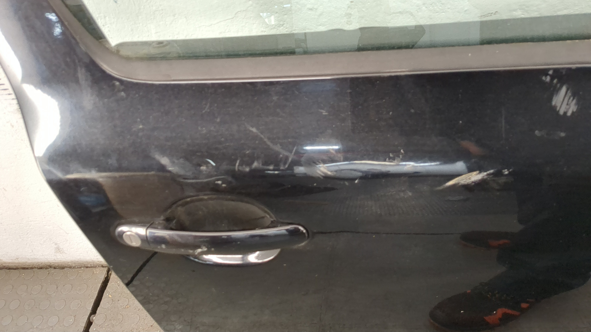 Дверь передняя правая