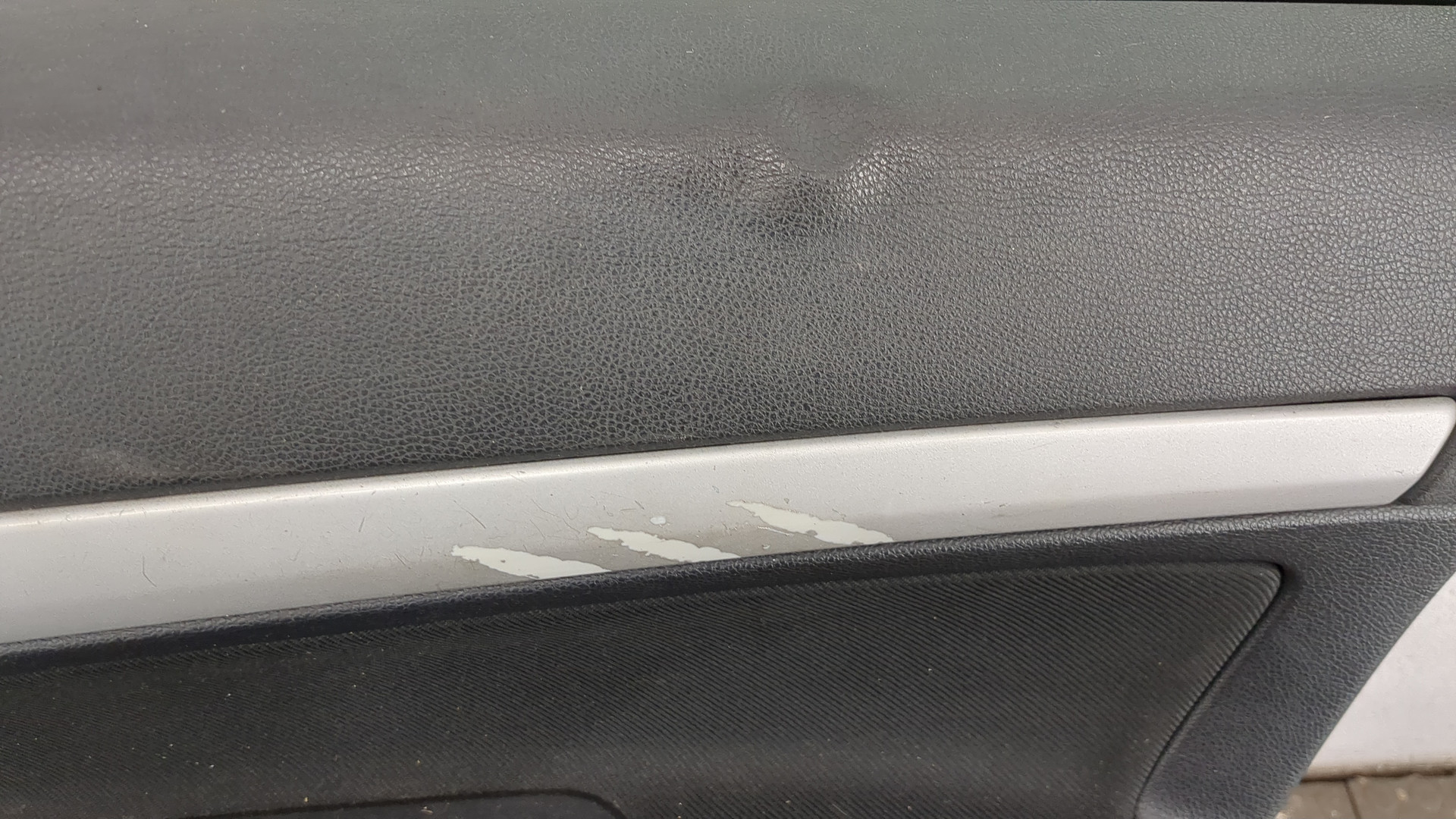 Дверь передняя правая