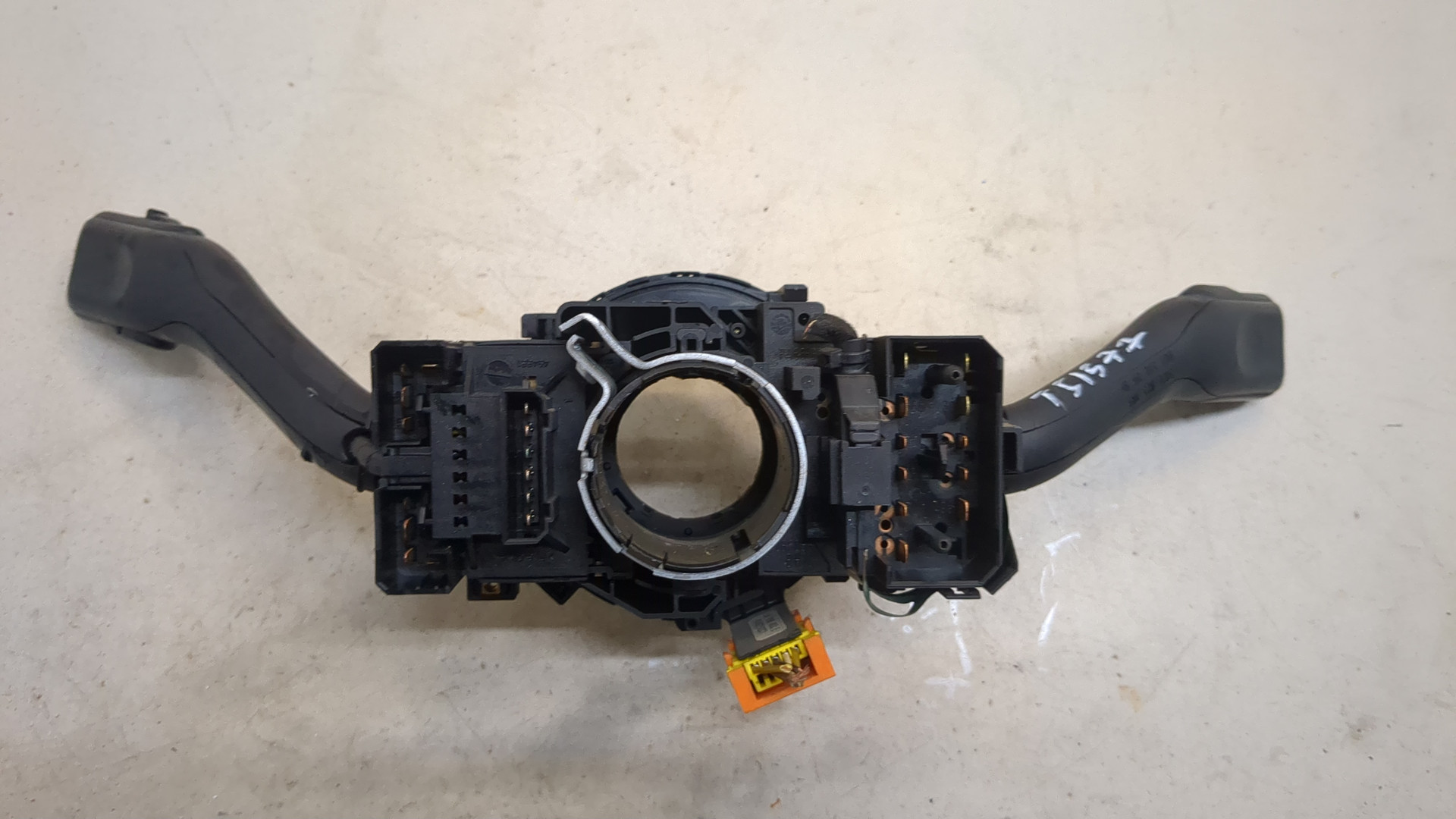 Переключатель подрулевой