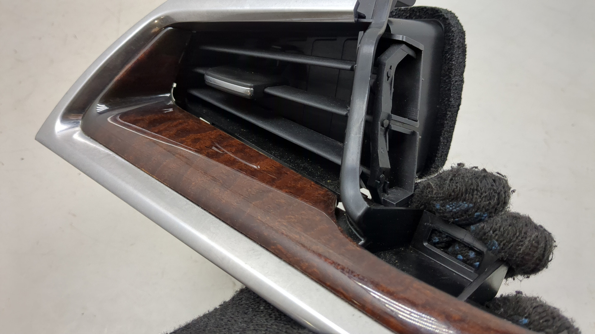 Дефлектор воздушный