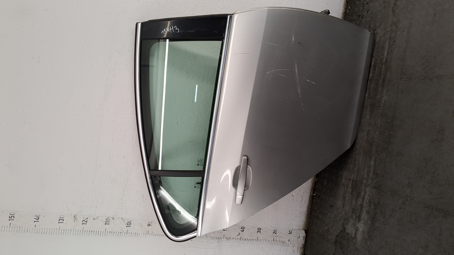 Дверь задняя правая