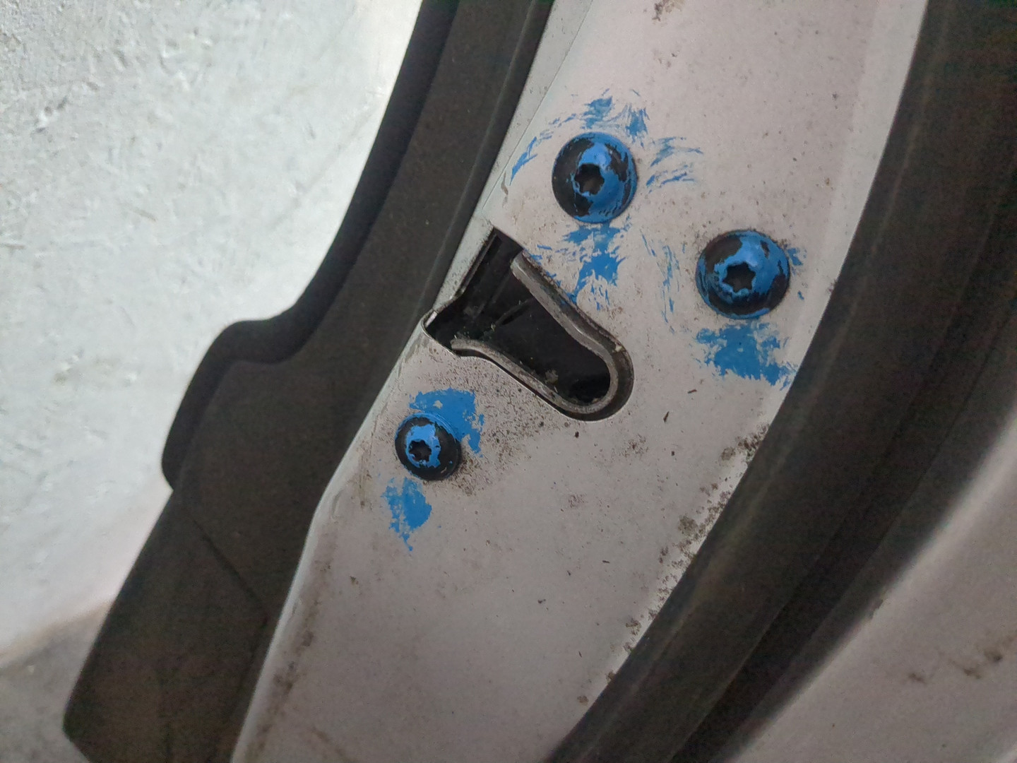 Дверь задняя правая