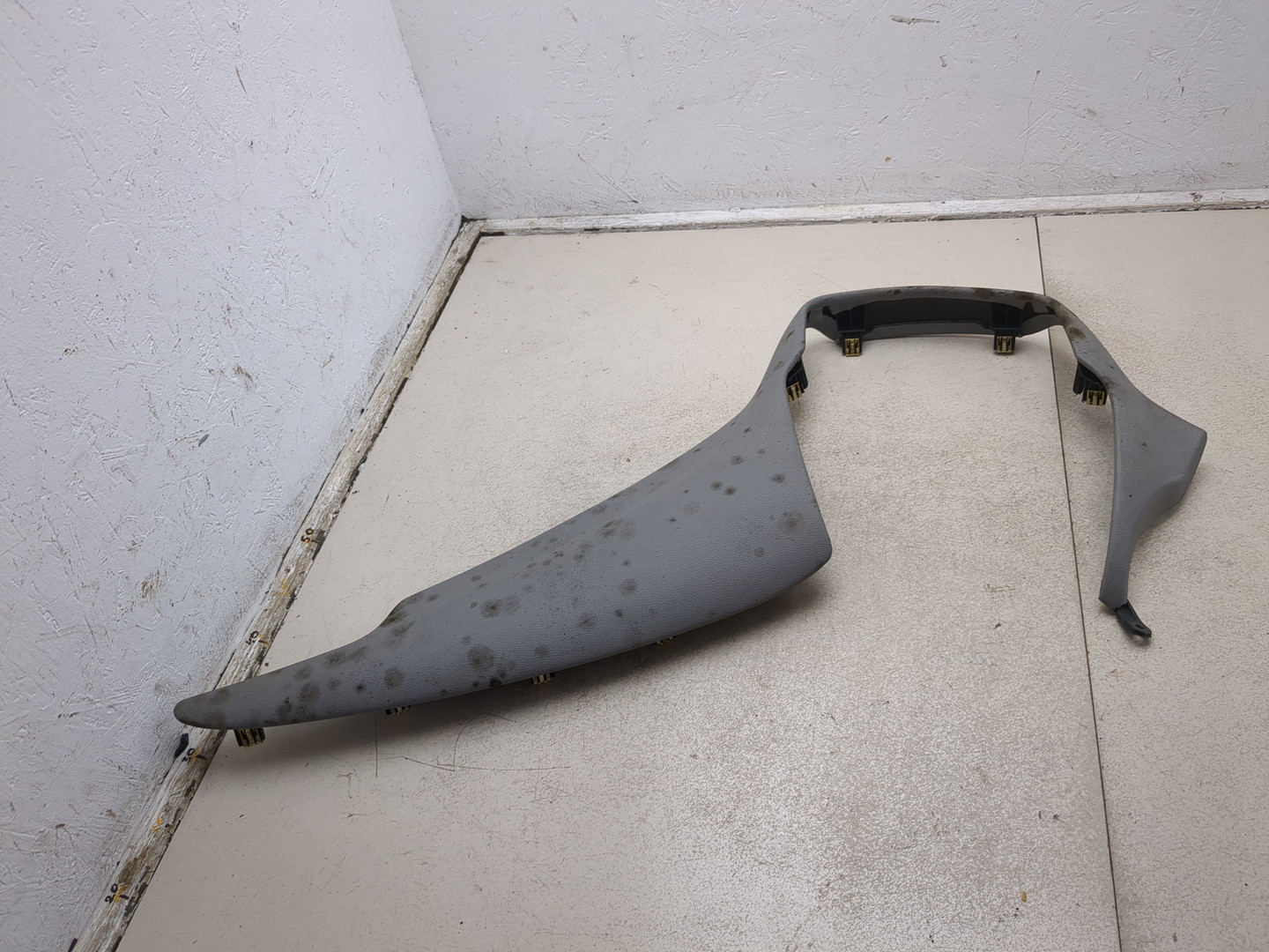 Обшивка стойки