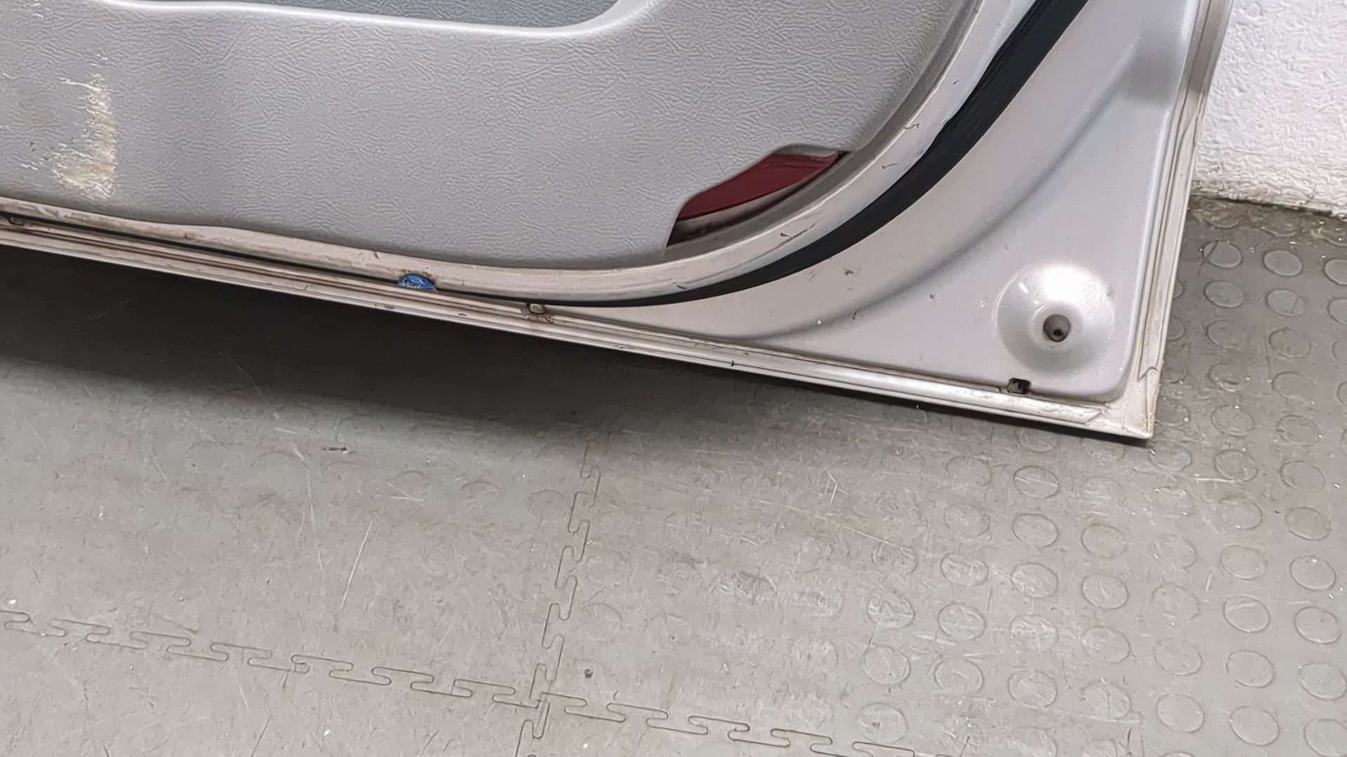 Дверь передняя правая