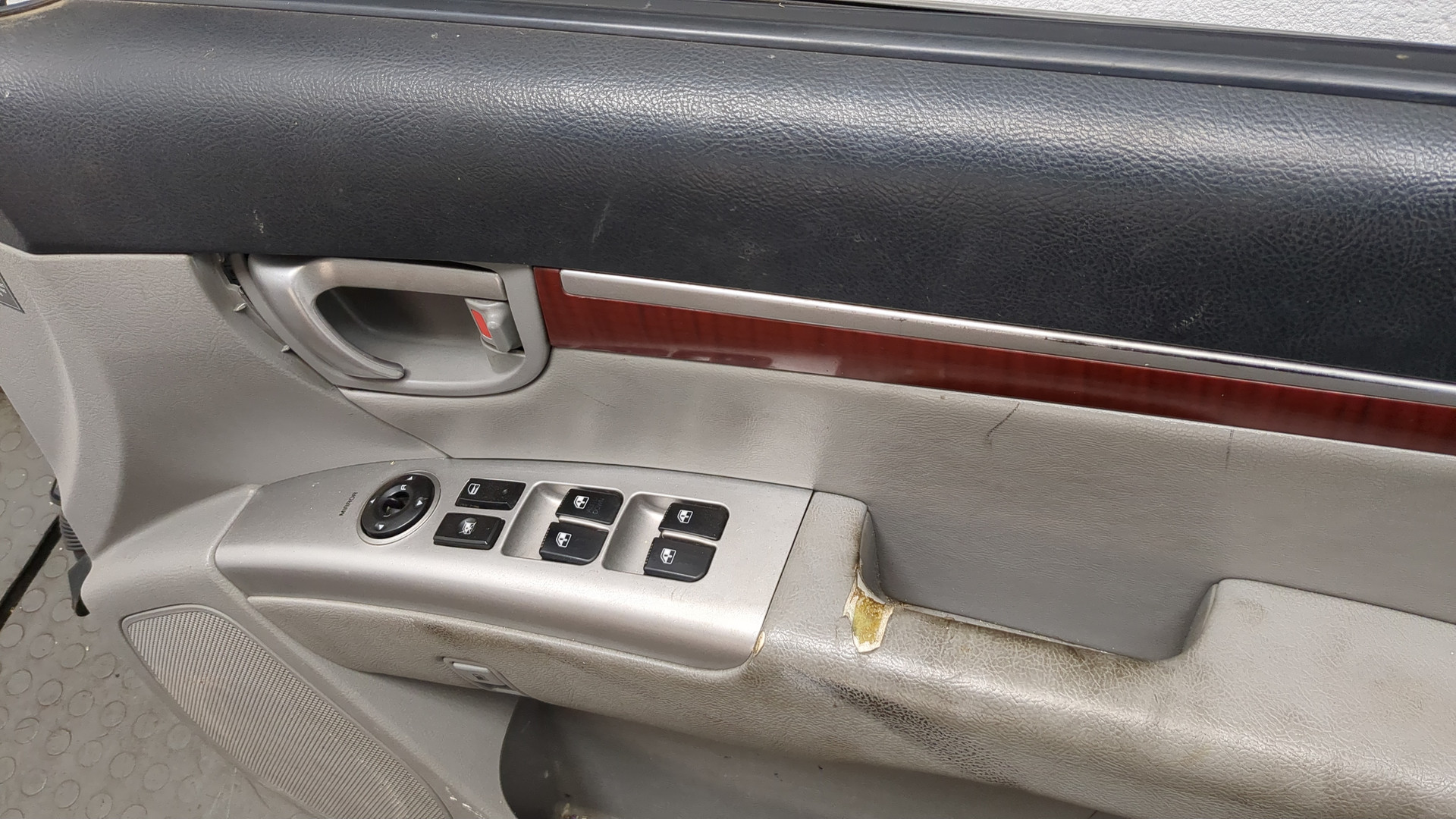 Дверь передняя правая