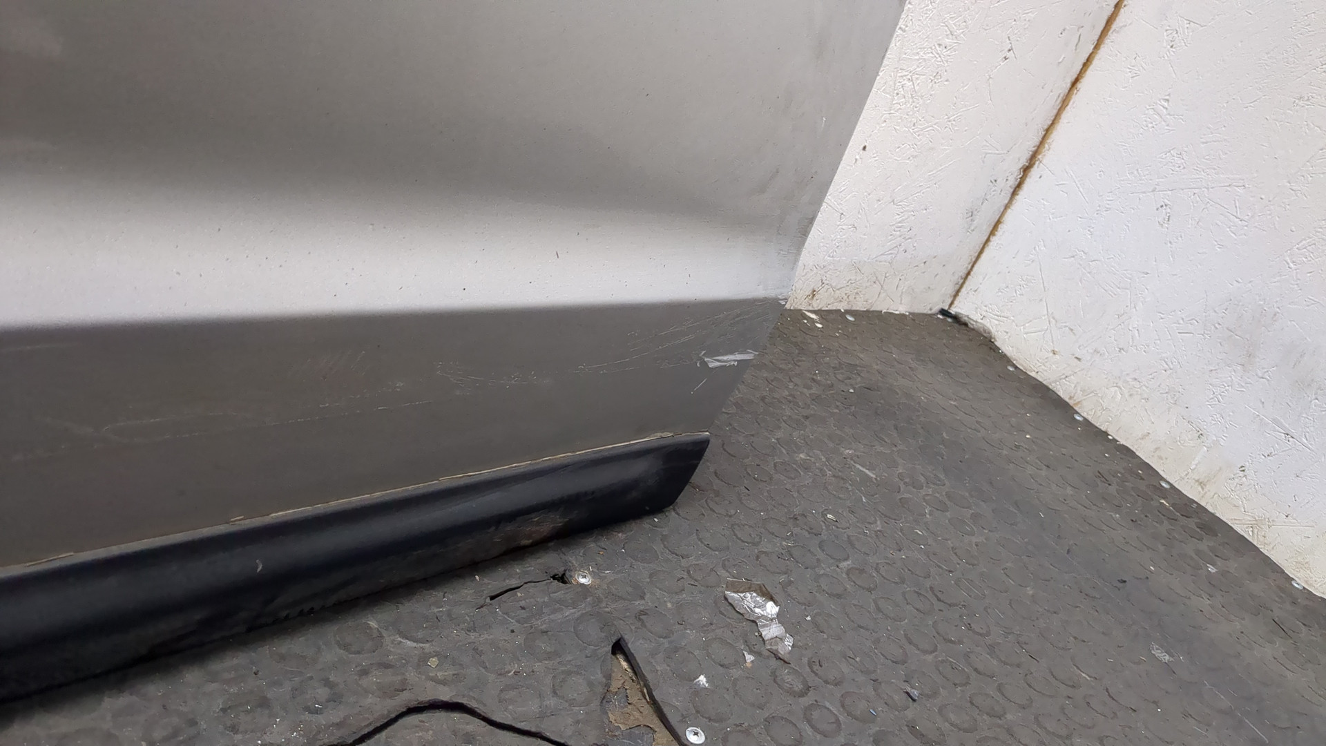 Дверь передняя правая