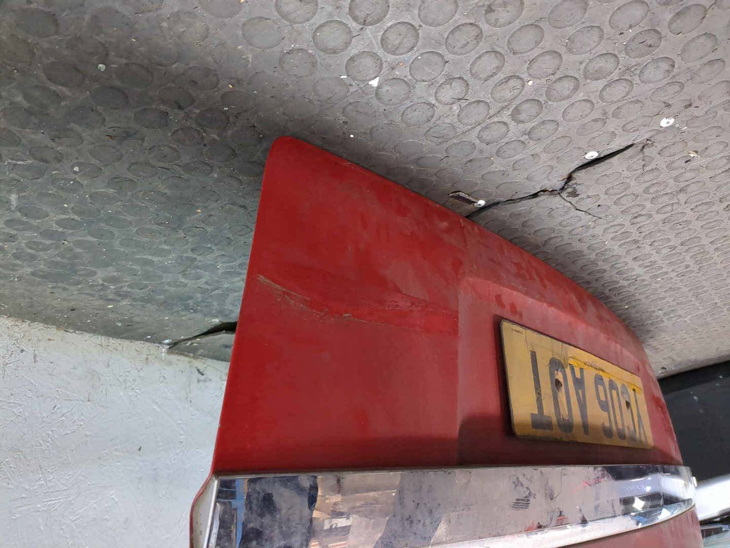 Дверь багажника