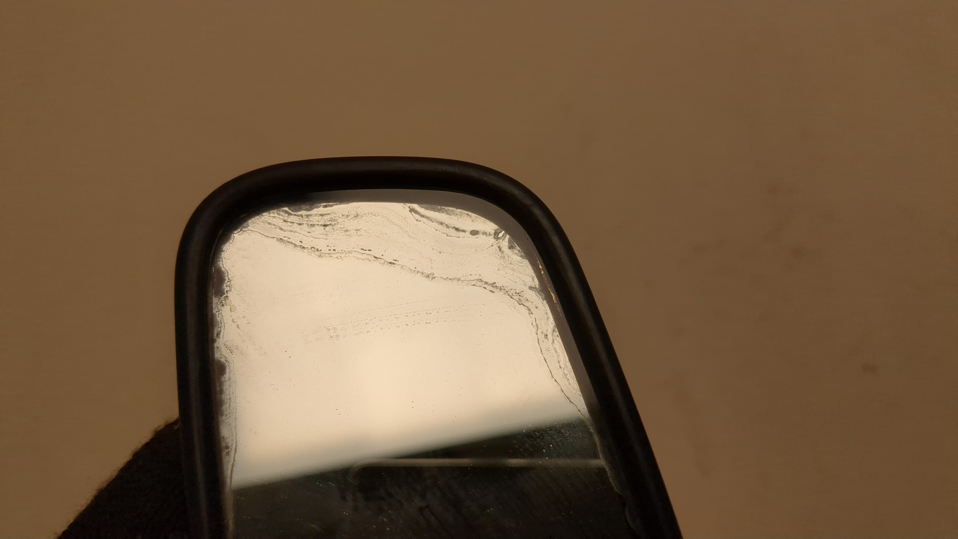 Зеркало заднего вида