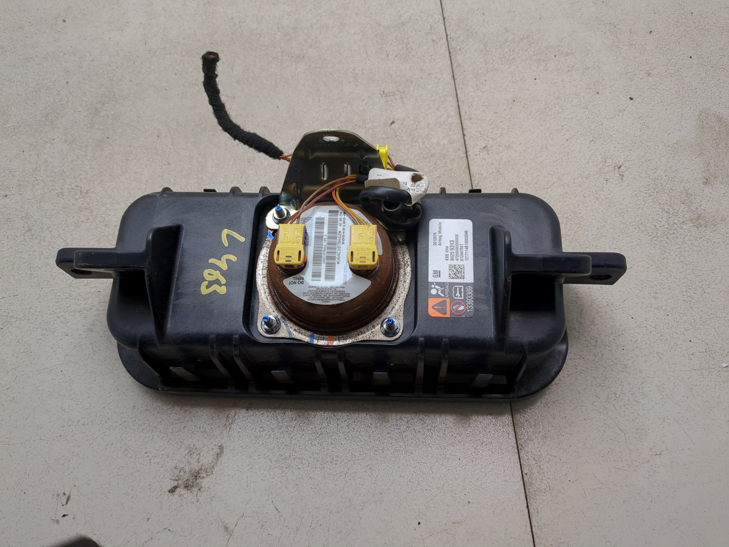 Подушка безопасности пассажирская (в торпедо)