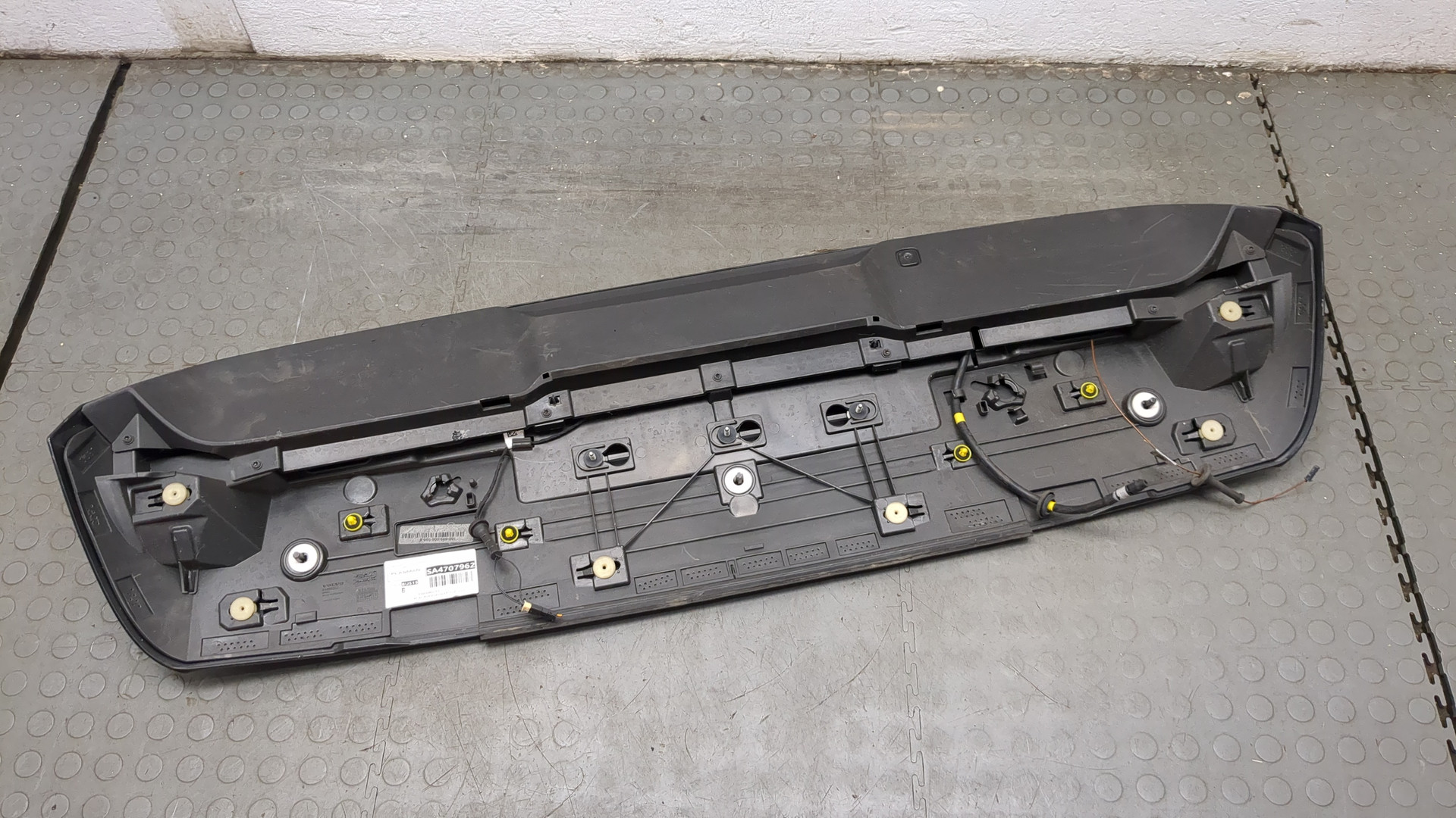 Спойлер переднего бампера