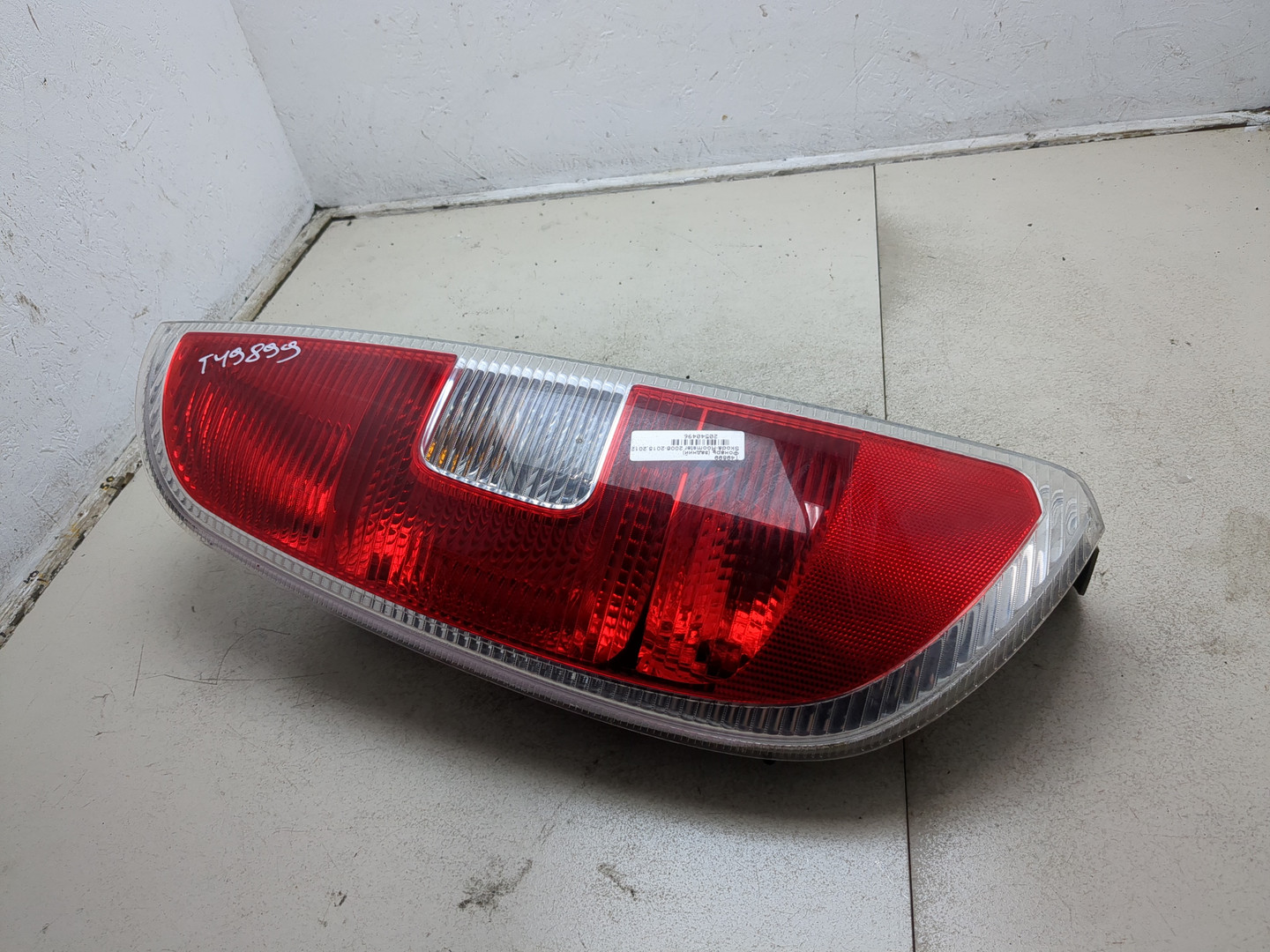 Фонарь задний левый