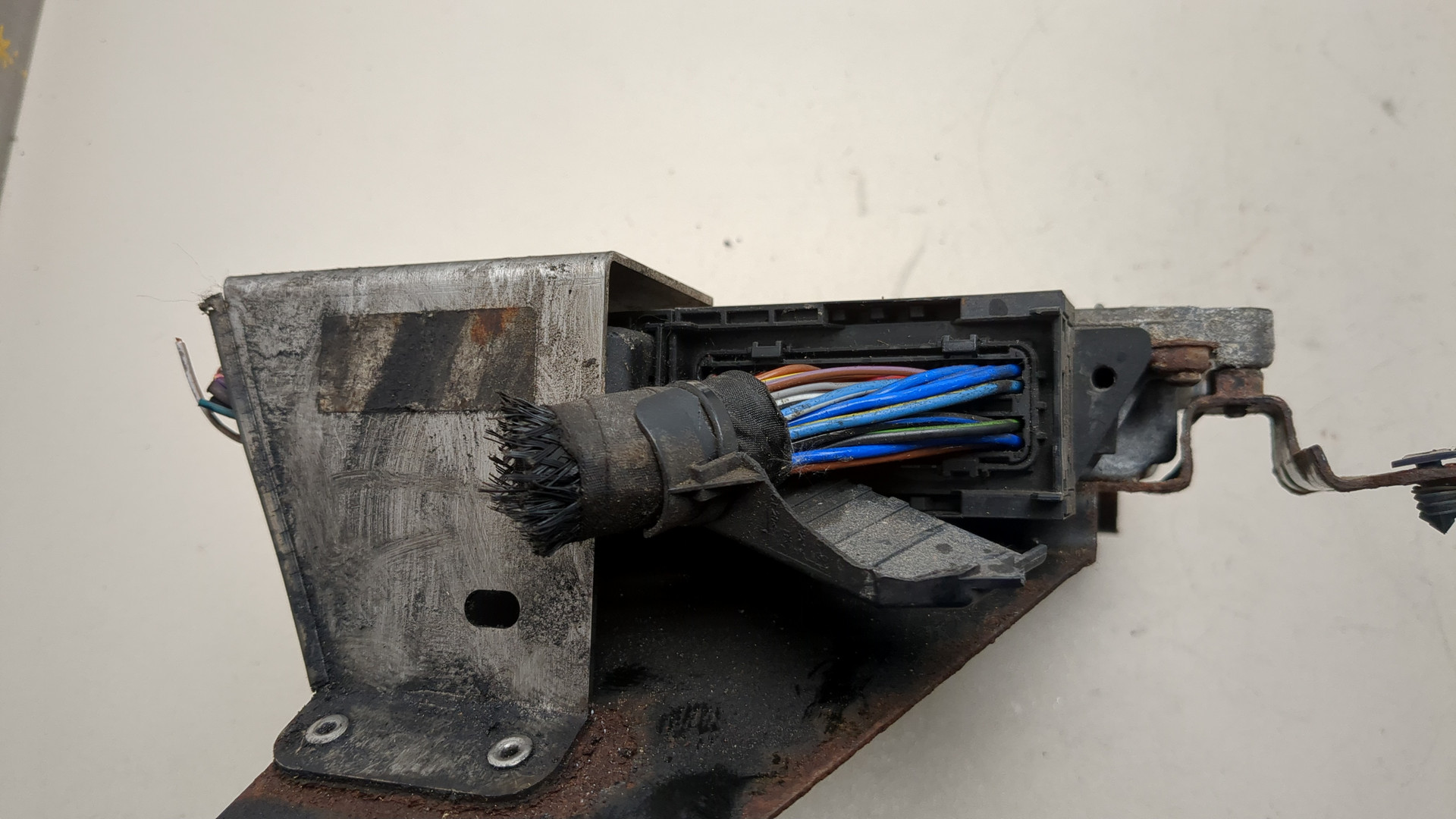 Блок управления двигателем