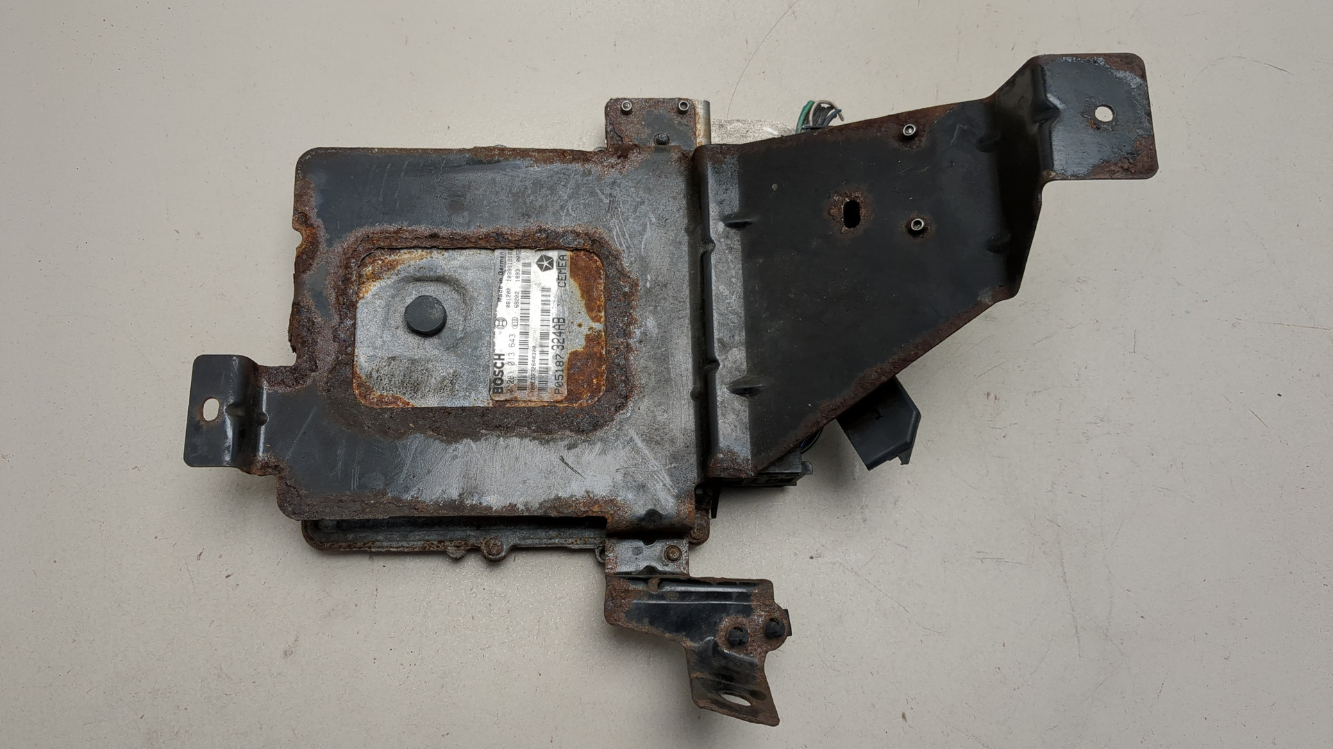 Блок управления двигателем