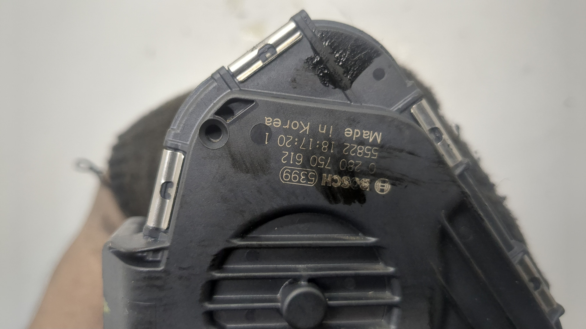 Заслонка дроссельная электрическая