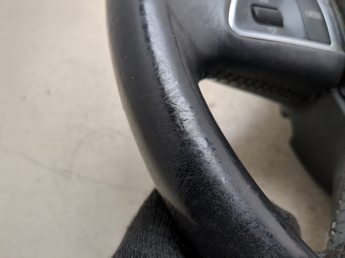 Рулевое колесо (руль)