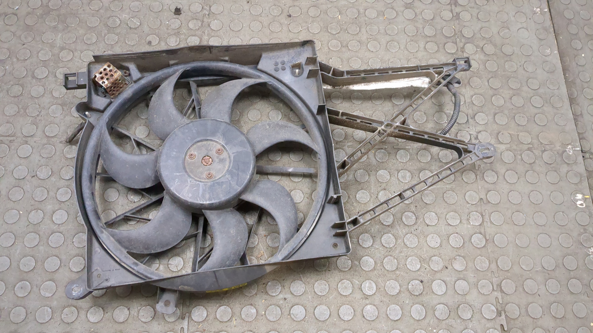 Вентилятор радиатора