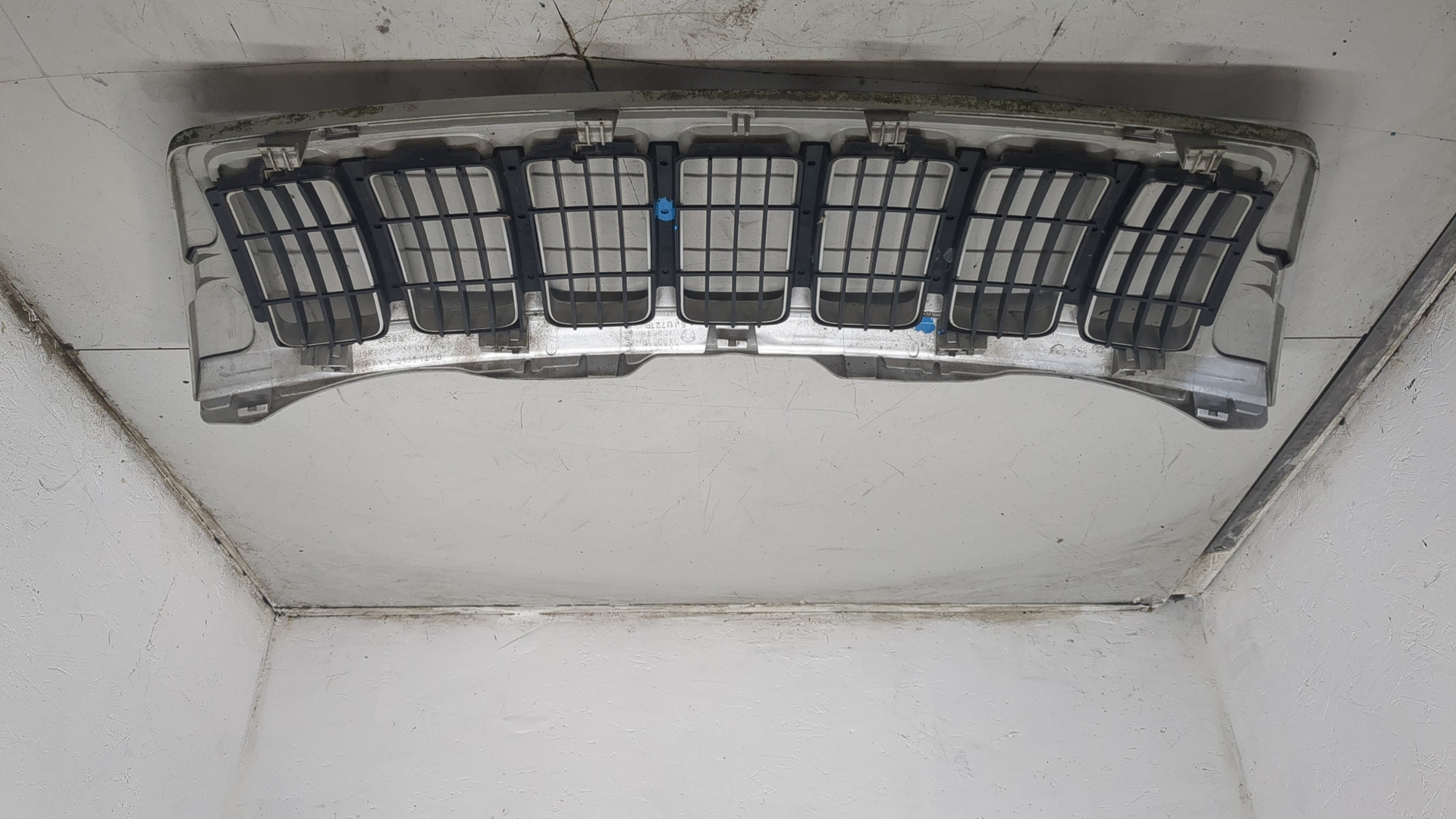 Решетка радиатора