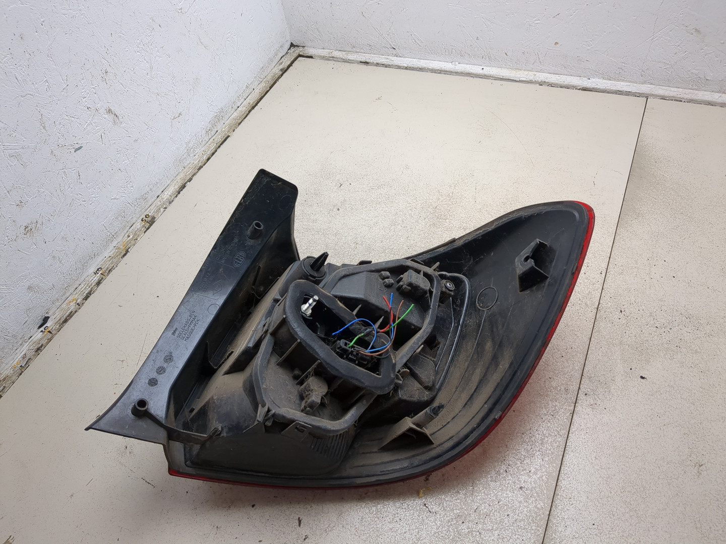 Фонарь задний левый